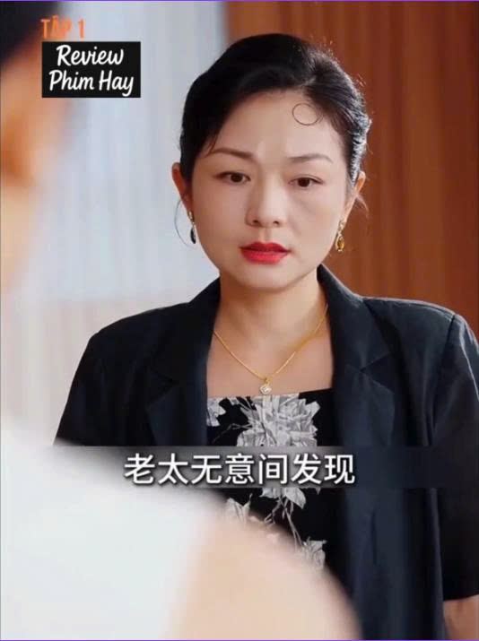 Review Phim Đá Chồng Cặn Bã