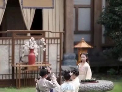 Review Phim Phúc Bảo Gõ Cửa