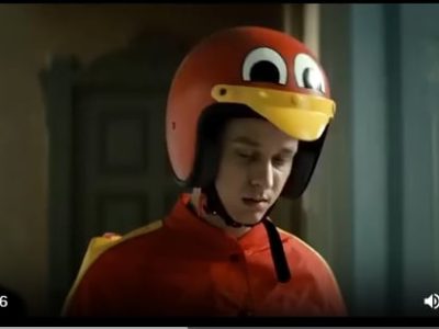 Review Phim Anh Chàng Giao Hàng Không Ngờ Lại Là Siêu Hacker IQ 300