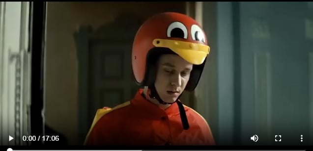 Review Phim Anh Chàng Giao Hàng Không Ngờ Lại Là Siêu Hacker IQ 300